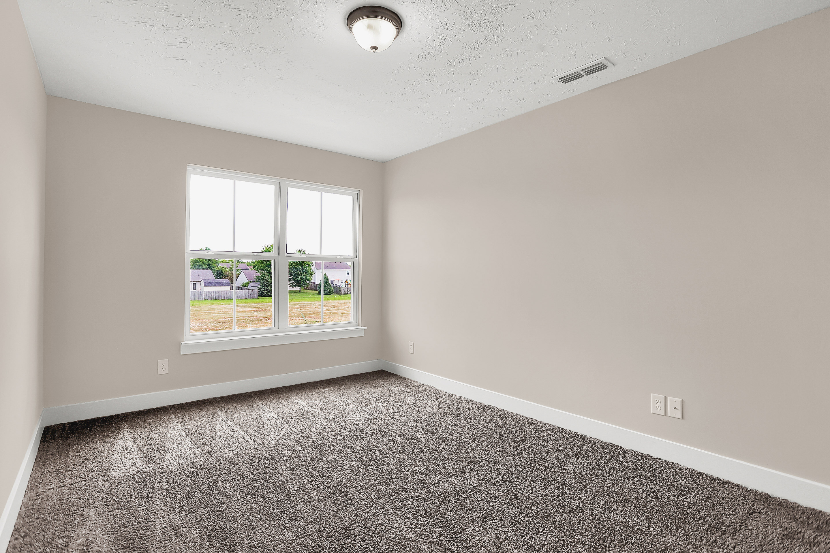 23 Bedroom