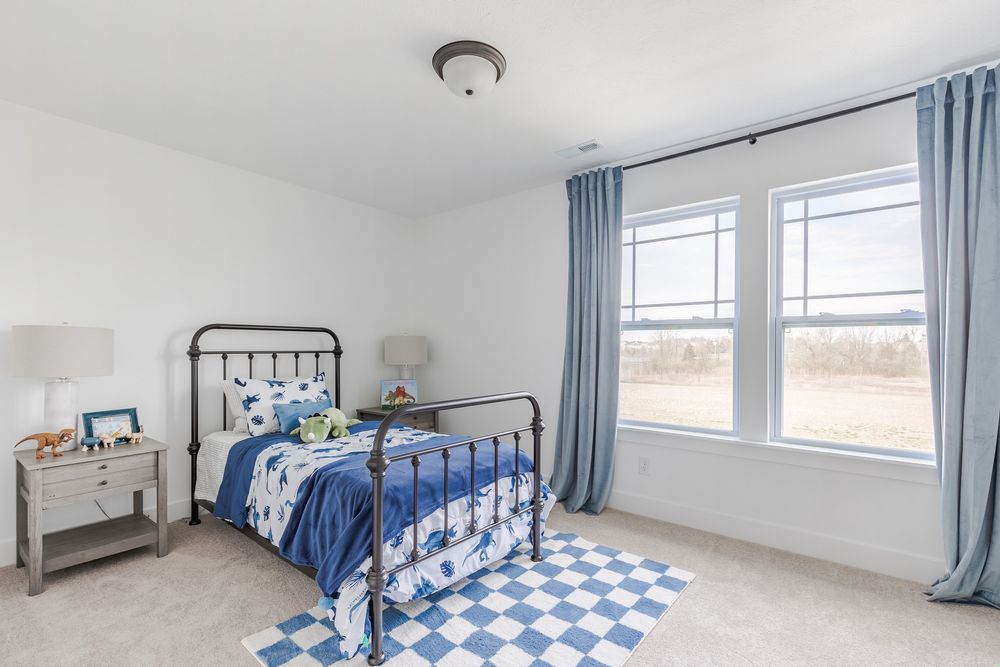 23 Bedroom