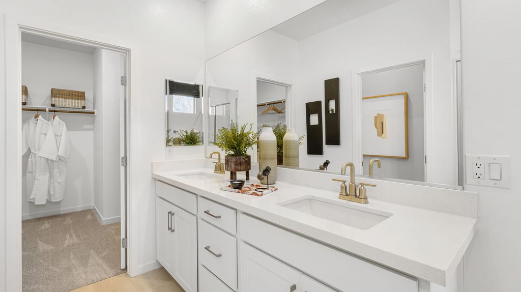 24-custom-TM Lark Hill Unit 1-26