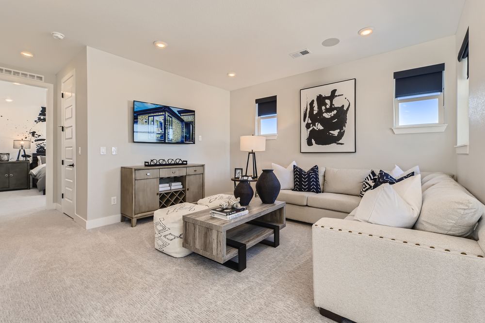 24 2nd Floor Loft