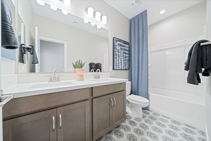24 Bath 2