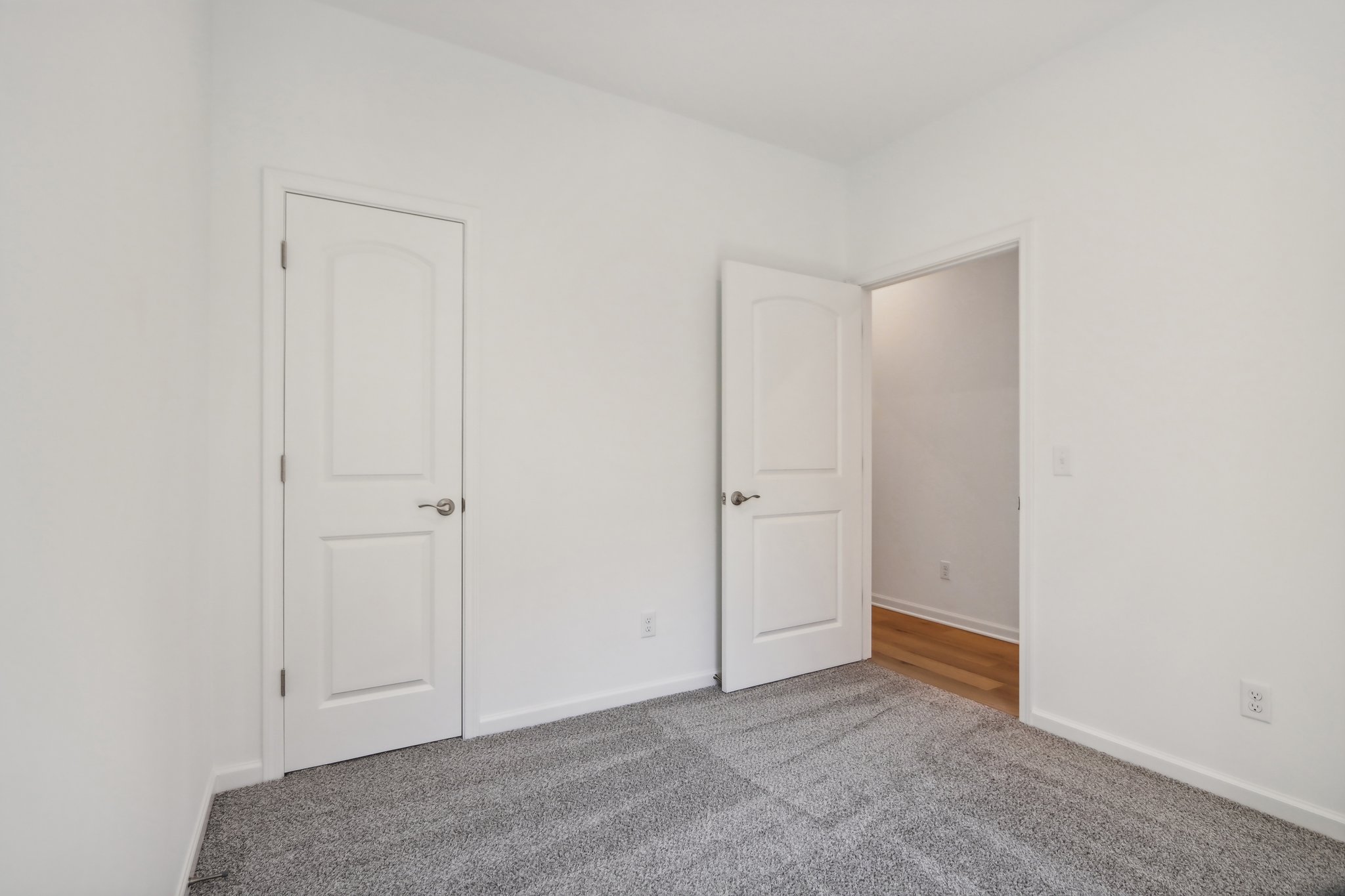 24 Bedroom