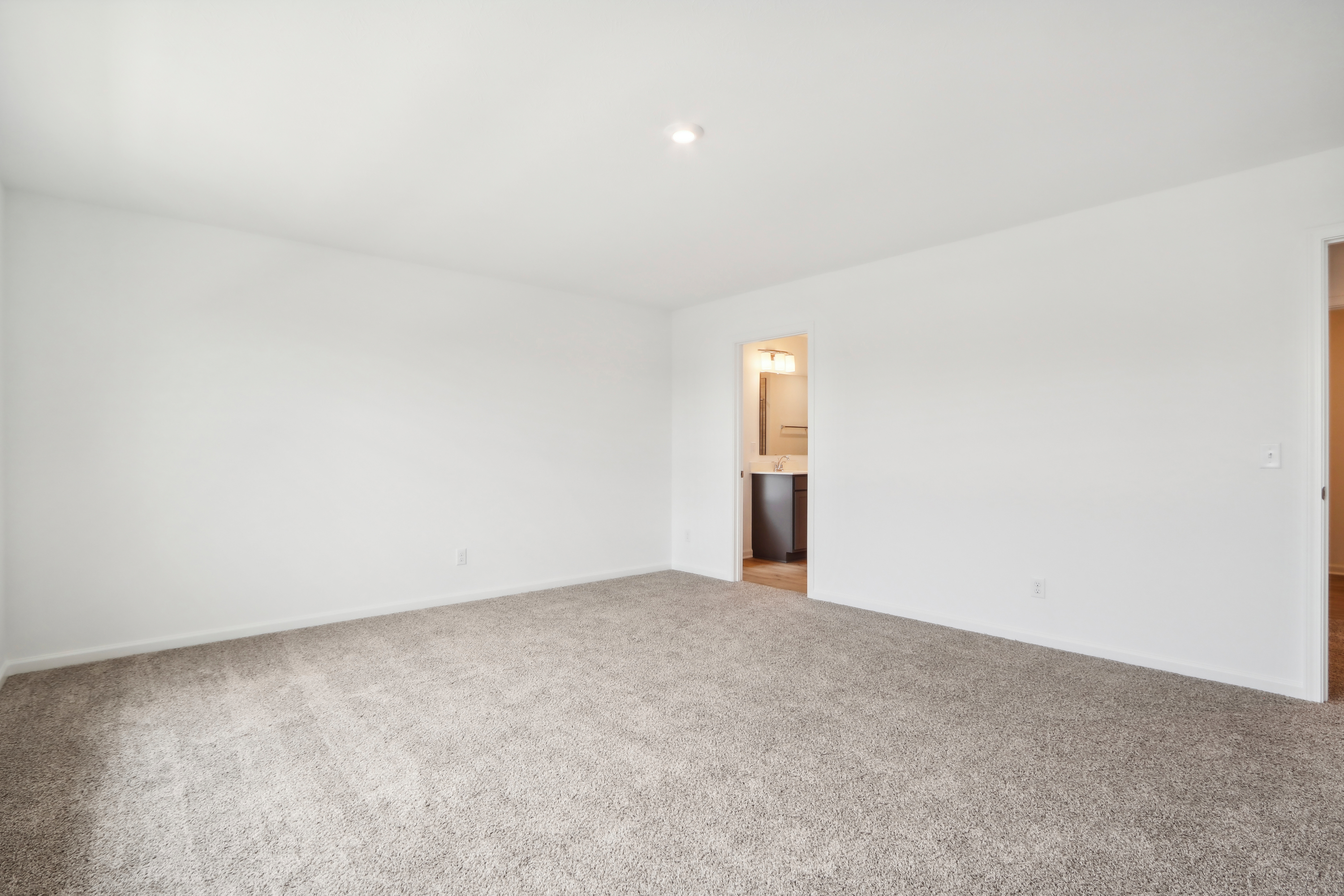 24 Primary Suite