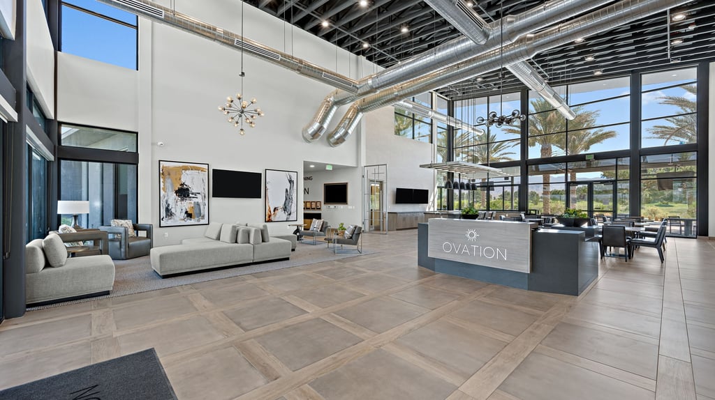 25-custom-Ovation Clubhouse-25
