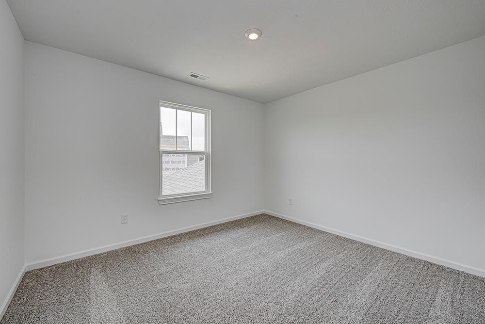 25 Bedroom