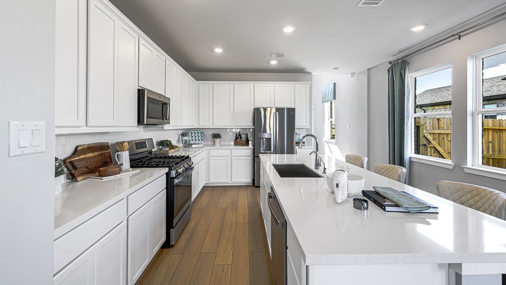 26-TM Model Int-17330 Aster Falls Ct-20231206