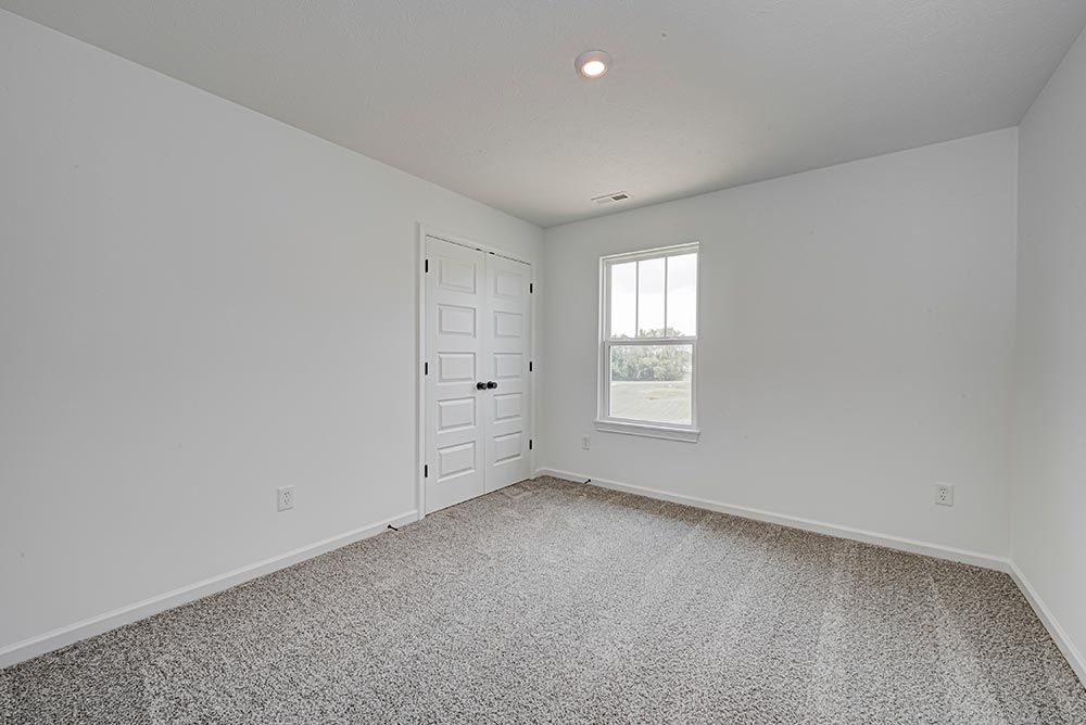 27 Bedroom