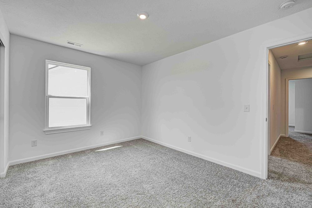 27 Bedroom