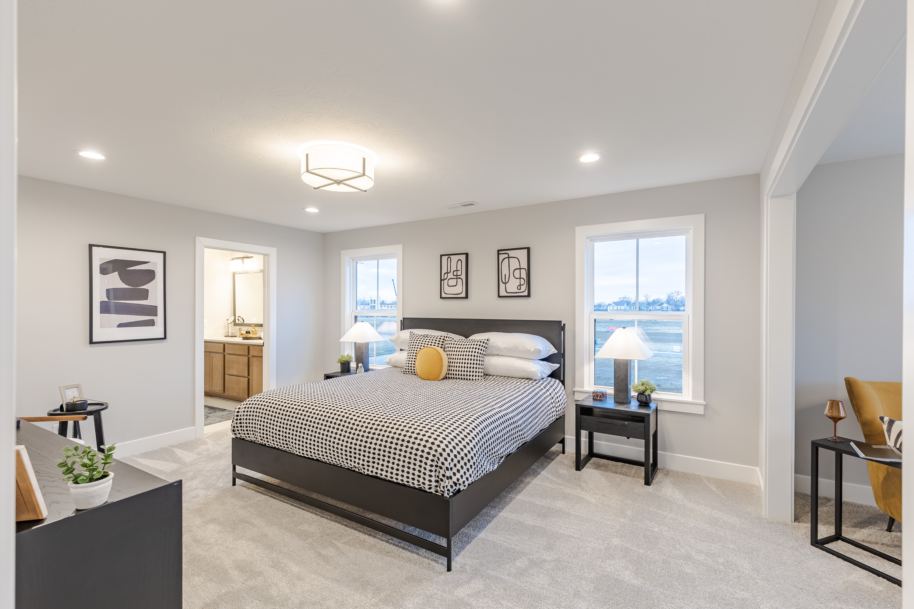27 Primary Suite