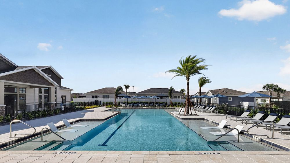06_pool-area_yardly-mount-dora_sitecore.jpg