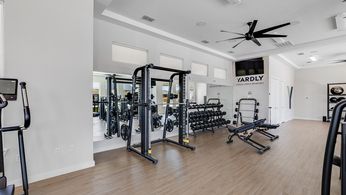 15_Celina-TX_Apartment-Gym_Yardly-Cross-Creek-Meadows.jpg