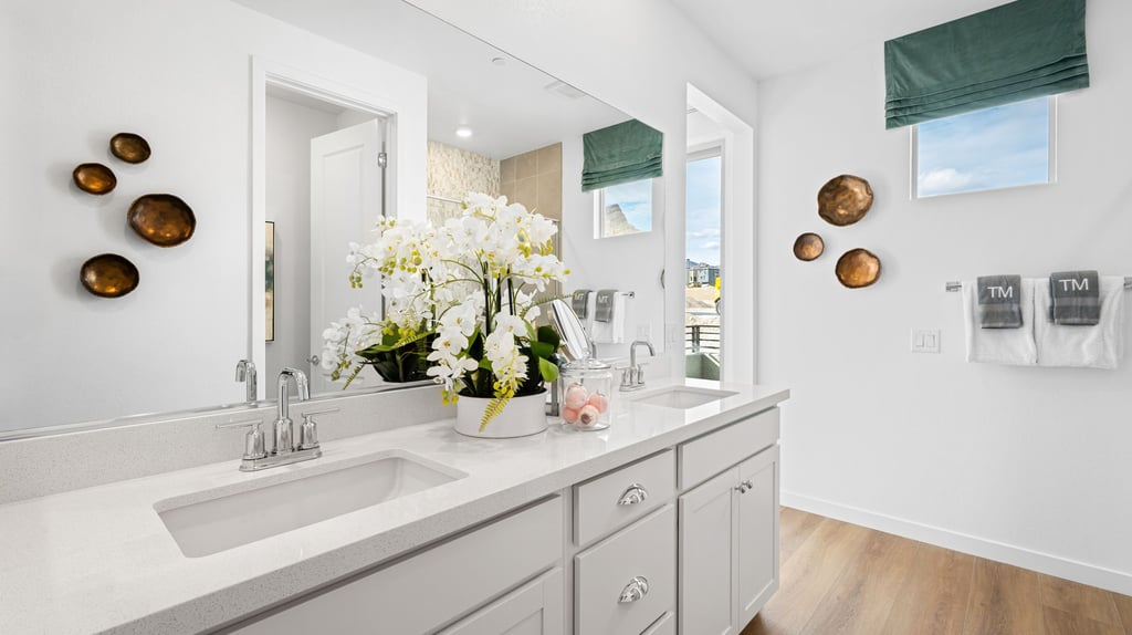 32-custom-TM Lark Hill Unit 2-32