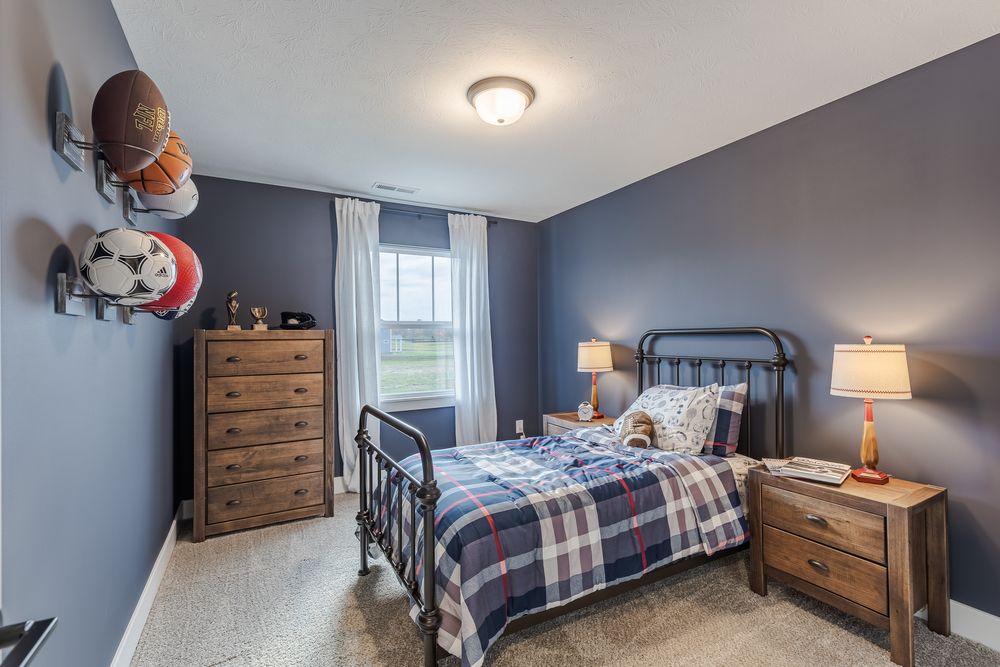 34 Bedroom