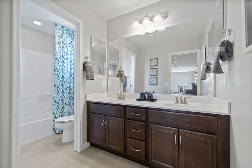 38 - Bath 2