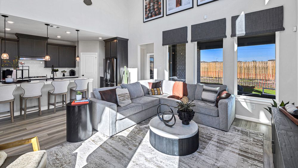44-TM-Model 17402 Aster Falls Ct-20231206