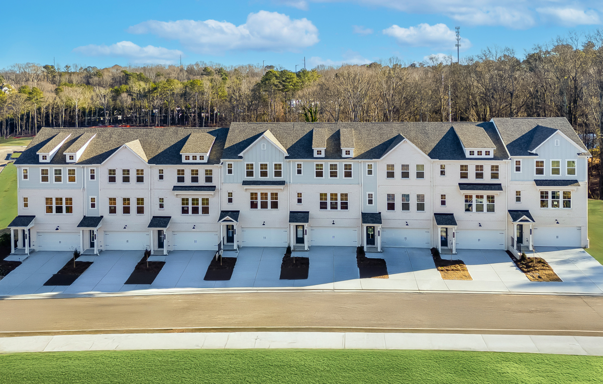 hj-ga-atlanta-0801-auburn-glen-Towns-lot-76-reynolds-front-001.jpg