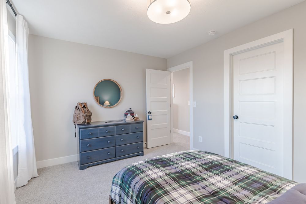 55 Bedroom