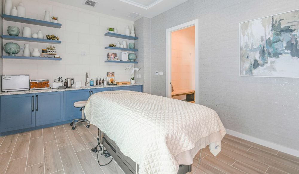 Esplanade at Lake Club Treatment Room 3574-1200x675-spa.jpg