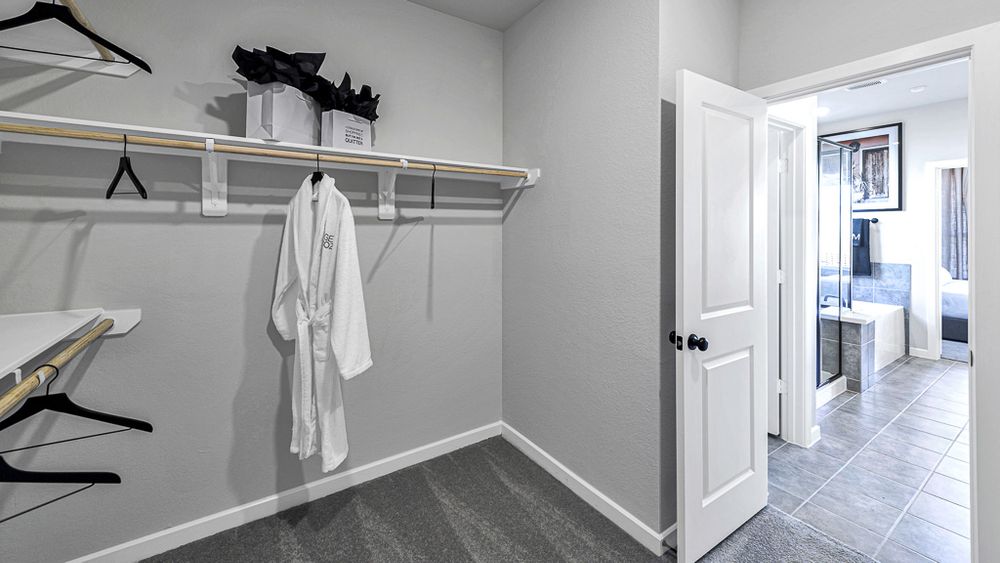 64-TM-Model 17402 Aster Falls Ct-20231206