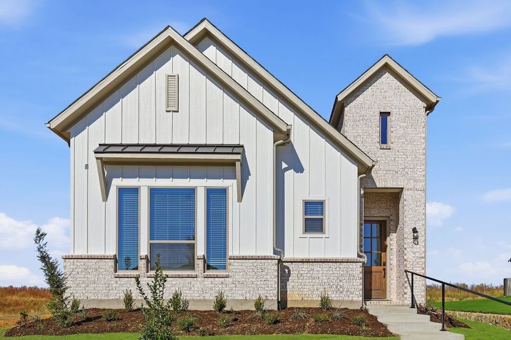 Exterior 7U