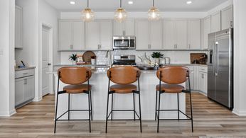hj-tx-austin-turner's-crossing-jollyville-lot-model-kitchen-01.jpg