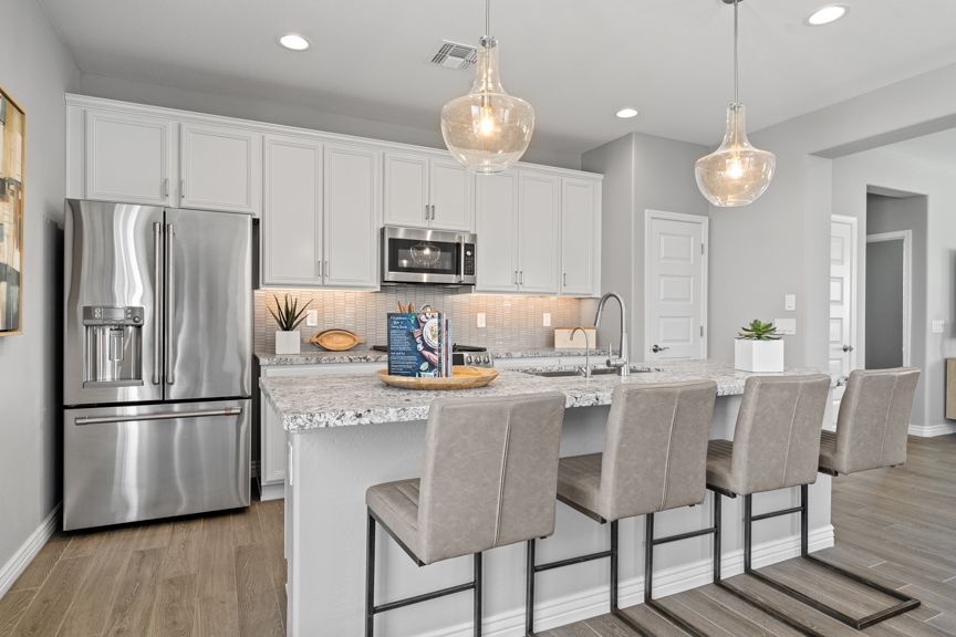 9 - Kitchen