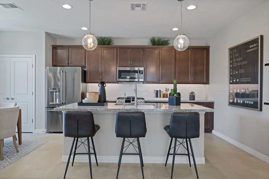 9 - Kitchen
