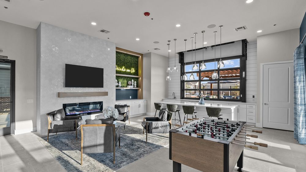 9-for-rent-houston-Cypress_clubhouse