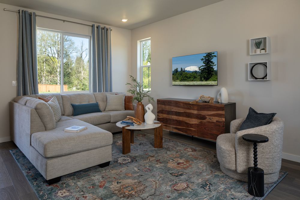 Woodin Creek Station Townhome_Great Room_Dahlia.jpg