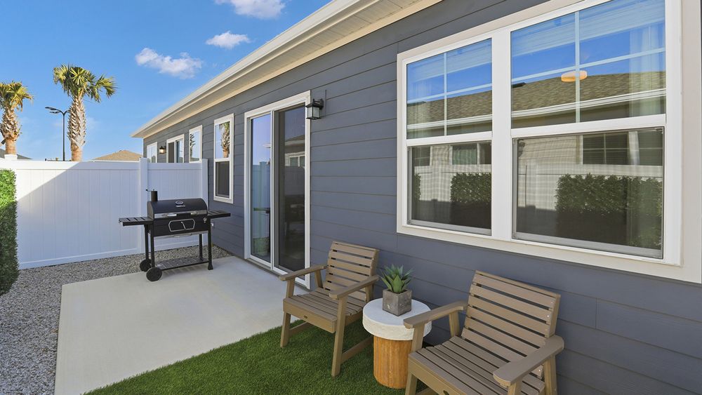 15_unit-3_yardly-mount-dora_private-backyard_sitecore.jpg