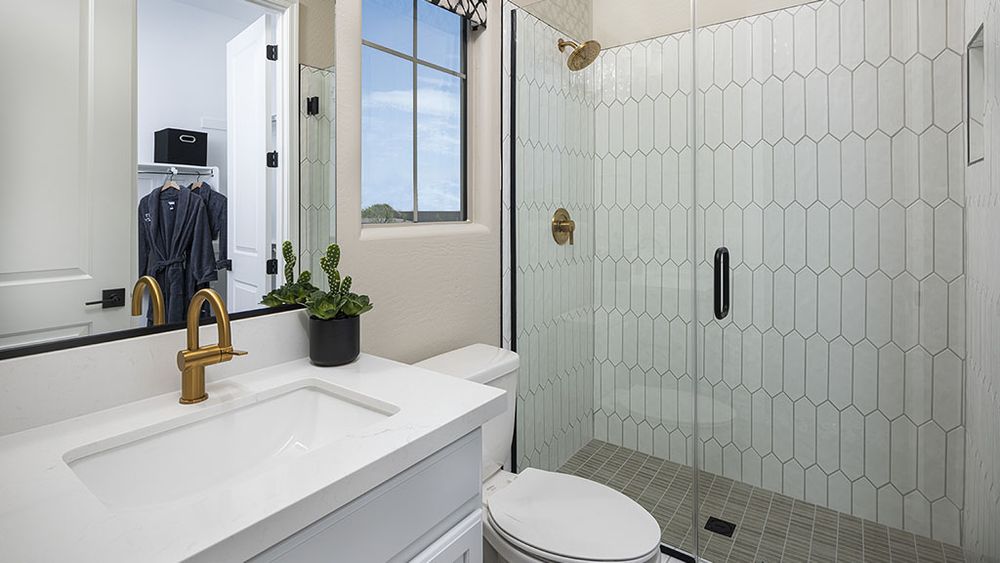Aloravita South Catalina Bath 3