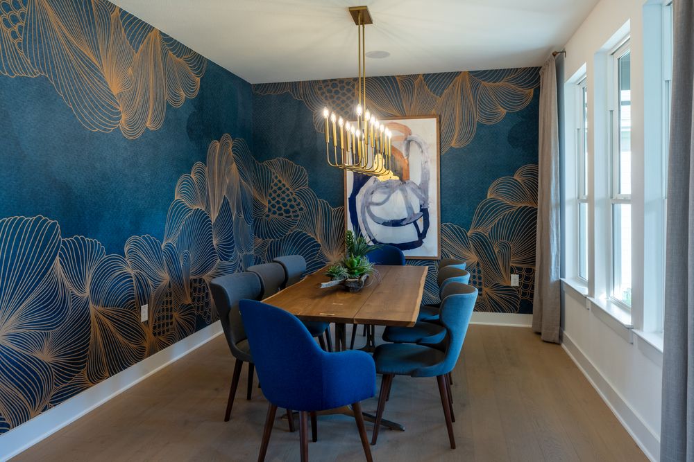 Amaretto - Dining Room