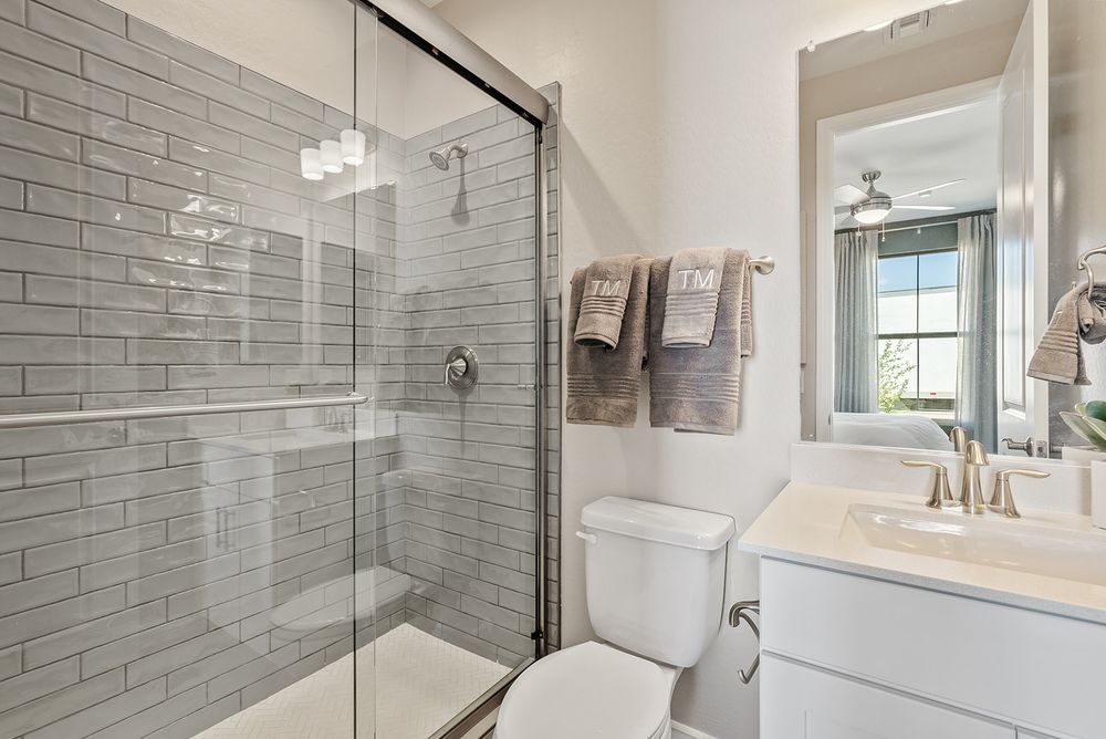 Asante Journey Beacon Model_Bath 3