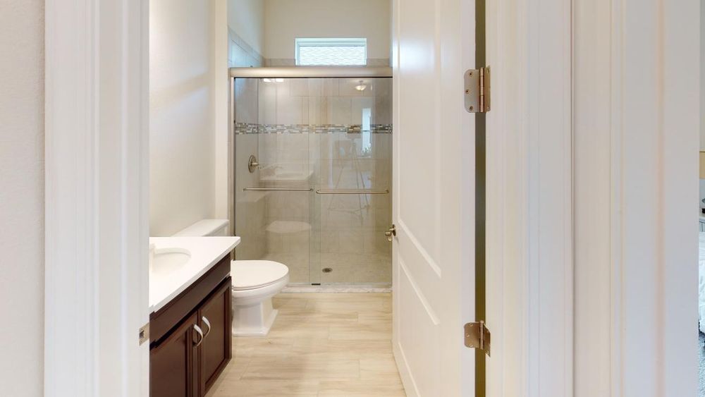 Capri-Bathroom 1