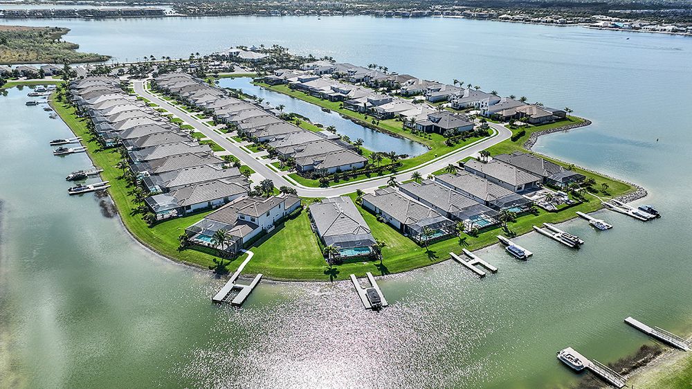 Esp-Lake-Club5241-Drone Community-1200x675