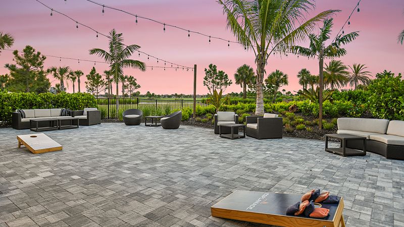 Esplanade-at-Azario-Bahama-Bar-1504-1200x675