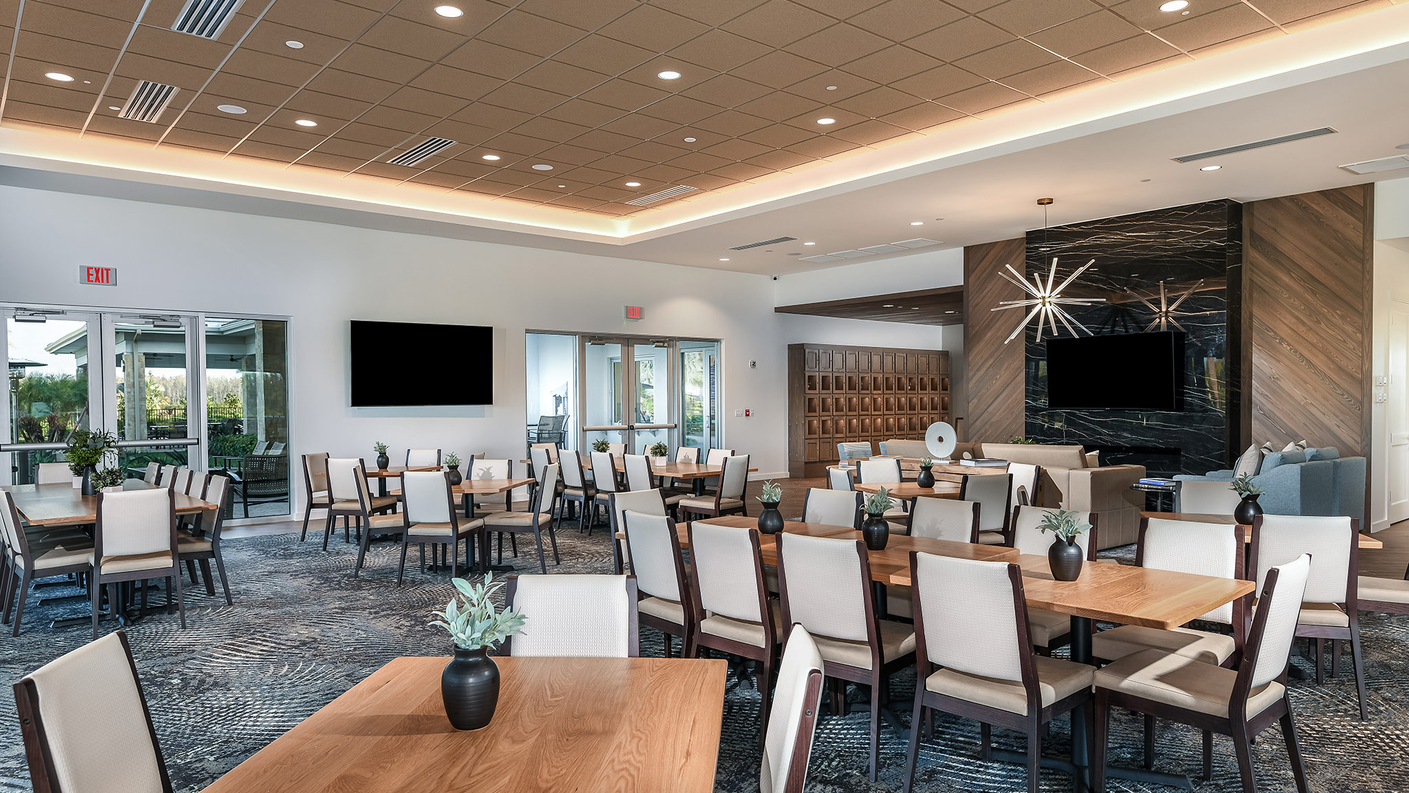 Esplanade-at-Wiregrass-Lifestyle-1102-16x9-Restaurant