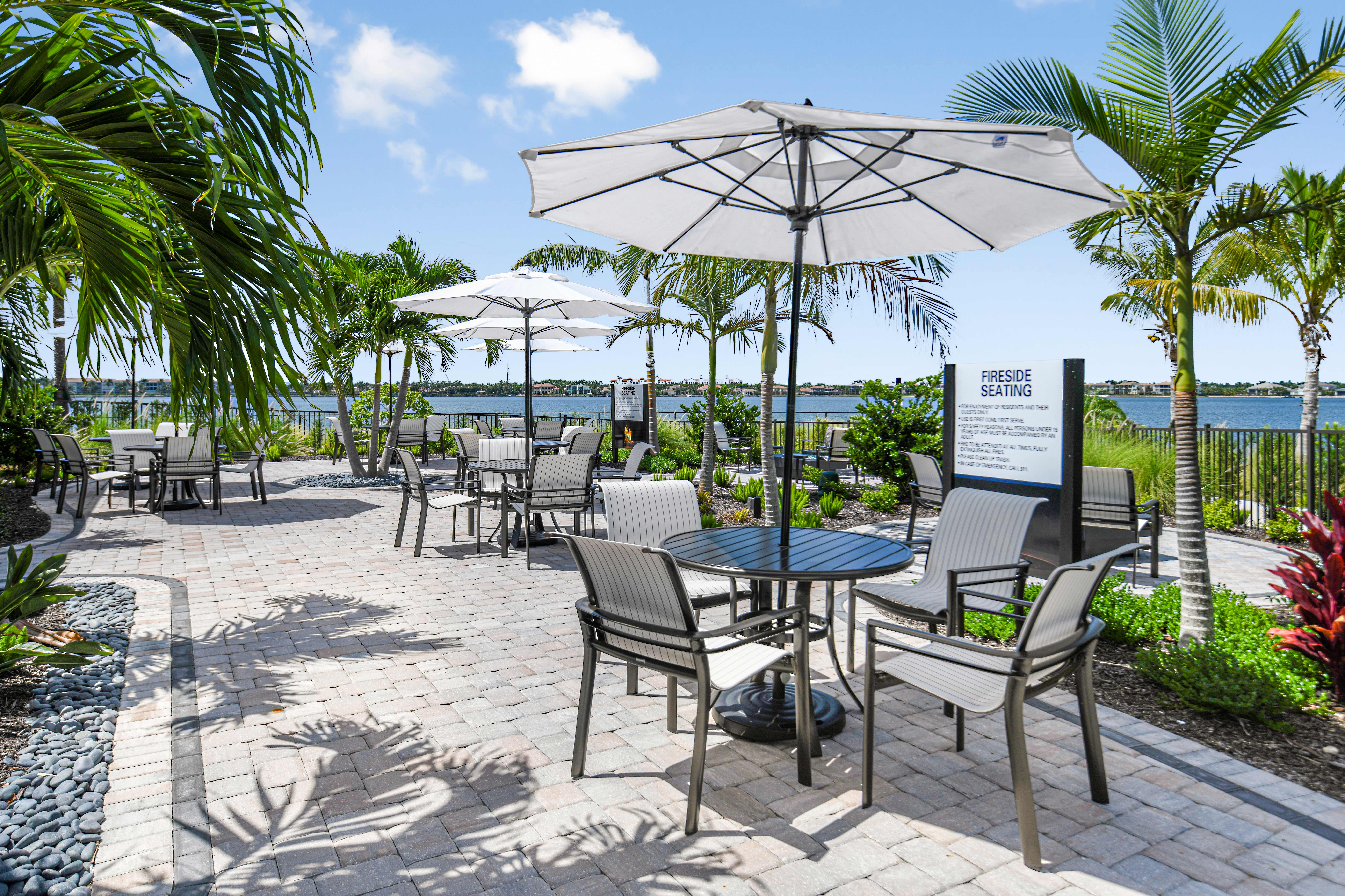 Esplanade at Lake Club Bahama Bar  3483-1200x675-outdoordining