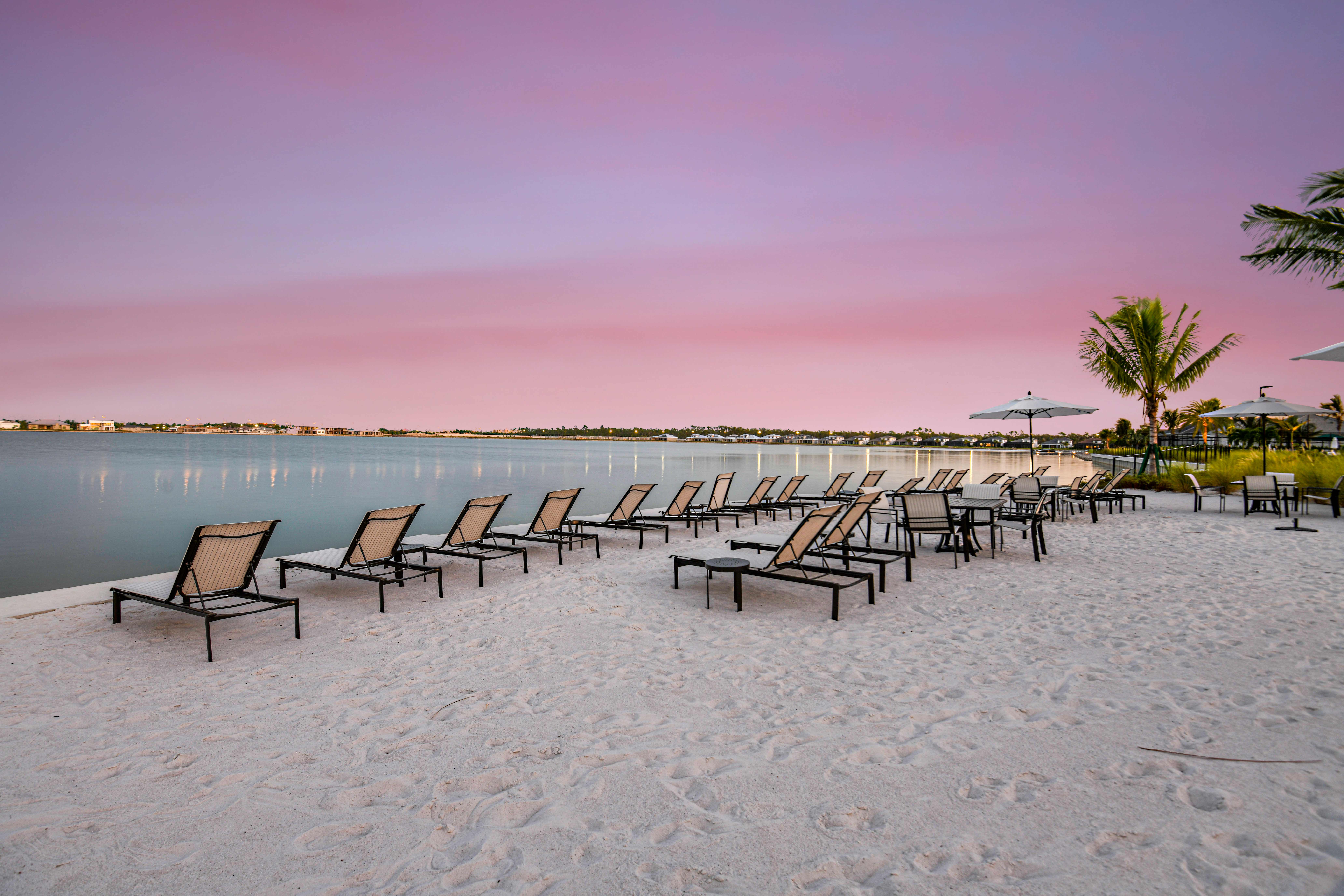 Esplanade at Lake Club Beach sunset3278-1200x675-sunsetbeach