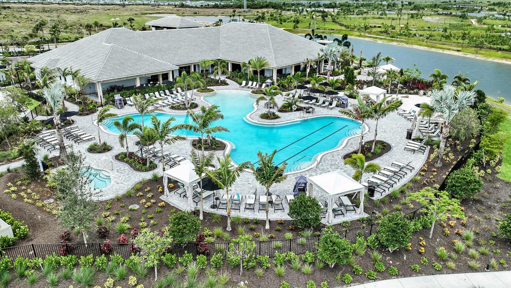 Esplanade at Tradition 0771-1200x675 - arial pool