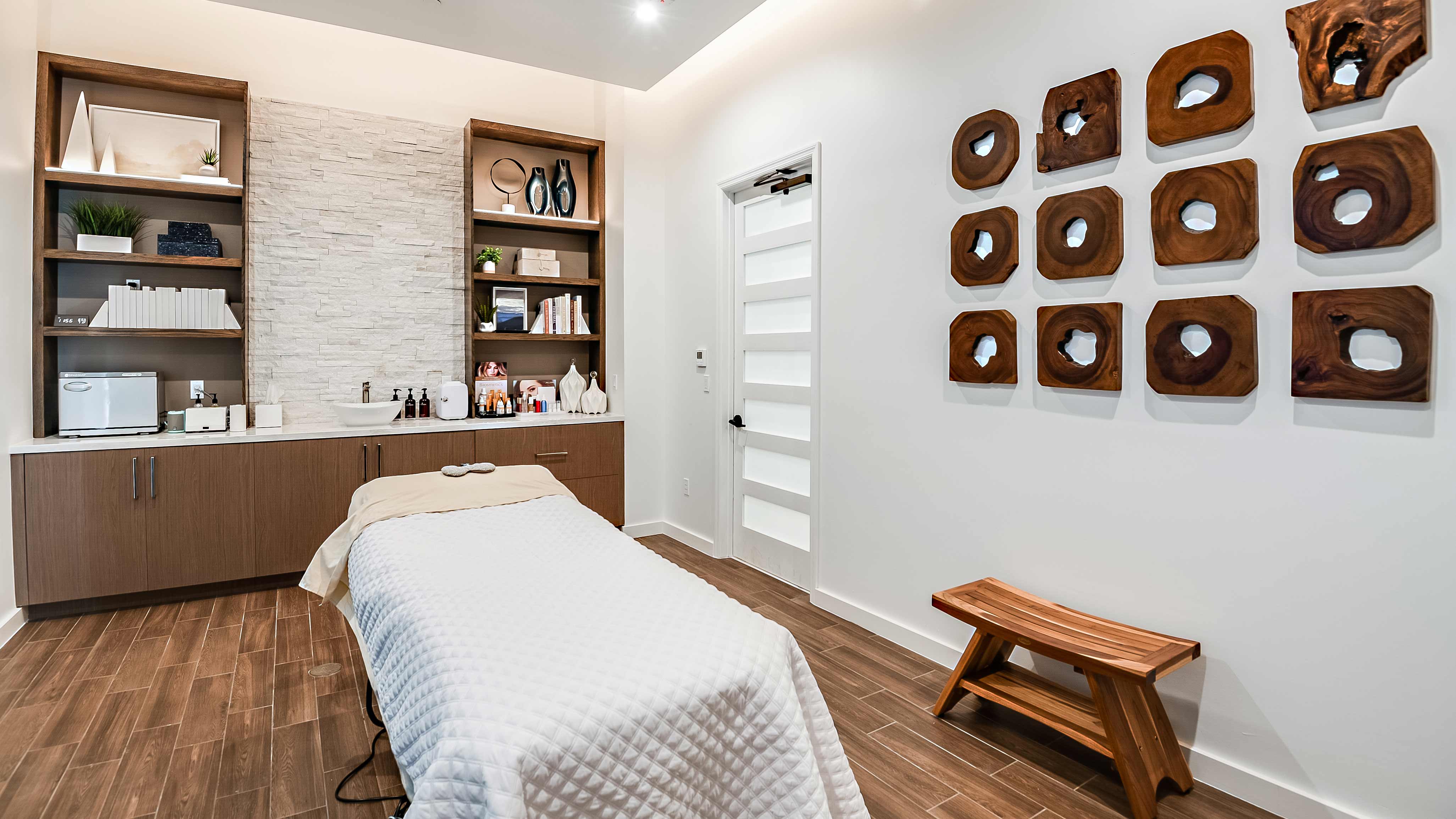 Esplanade at Tradition 0813-1200x675 - treatment room
