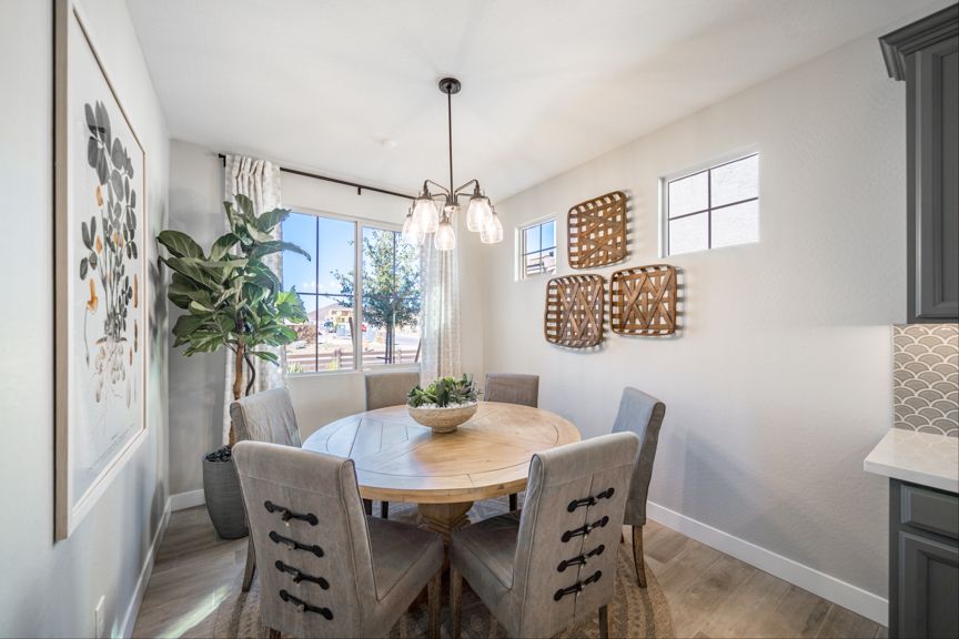 Formal Dining