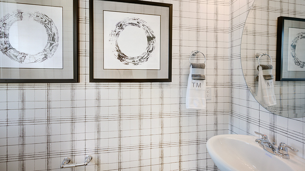 G Sage bathroom