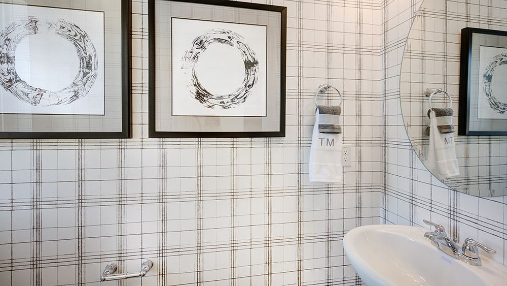 G Sage bathroom