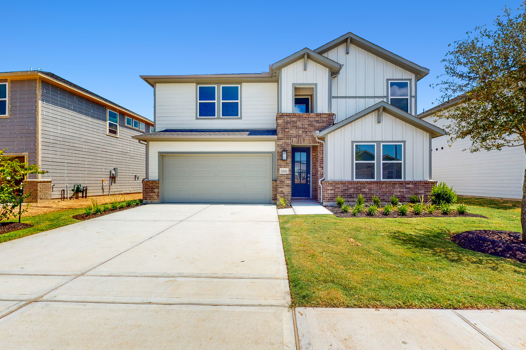 21822 Redwood Bluff Trail