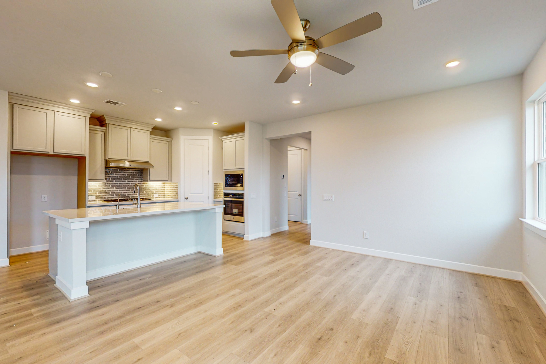 Home for Sale 29022 Autrey Bend Court Lot 5, Fulshear, TX 77441