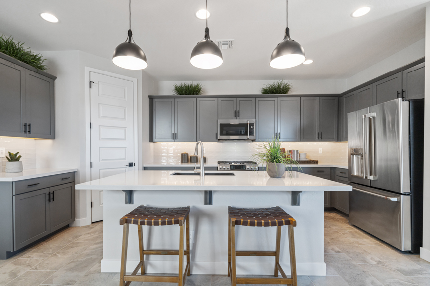 Lucero SandstoneKitchen  2