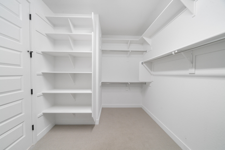 Lucero Sandstone_Primary Walk-in Closet