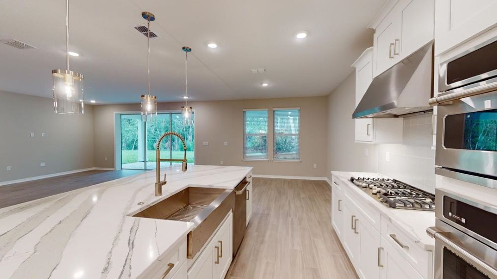 Luzon-Kitchen 1