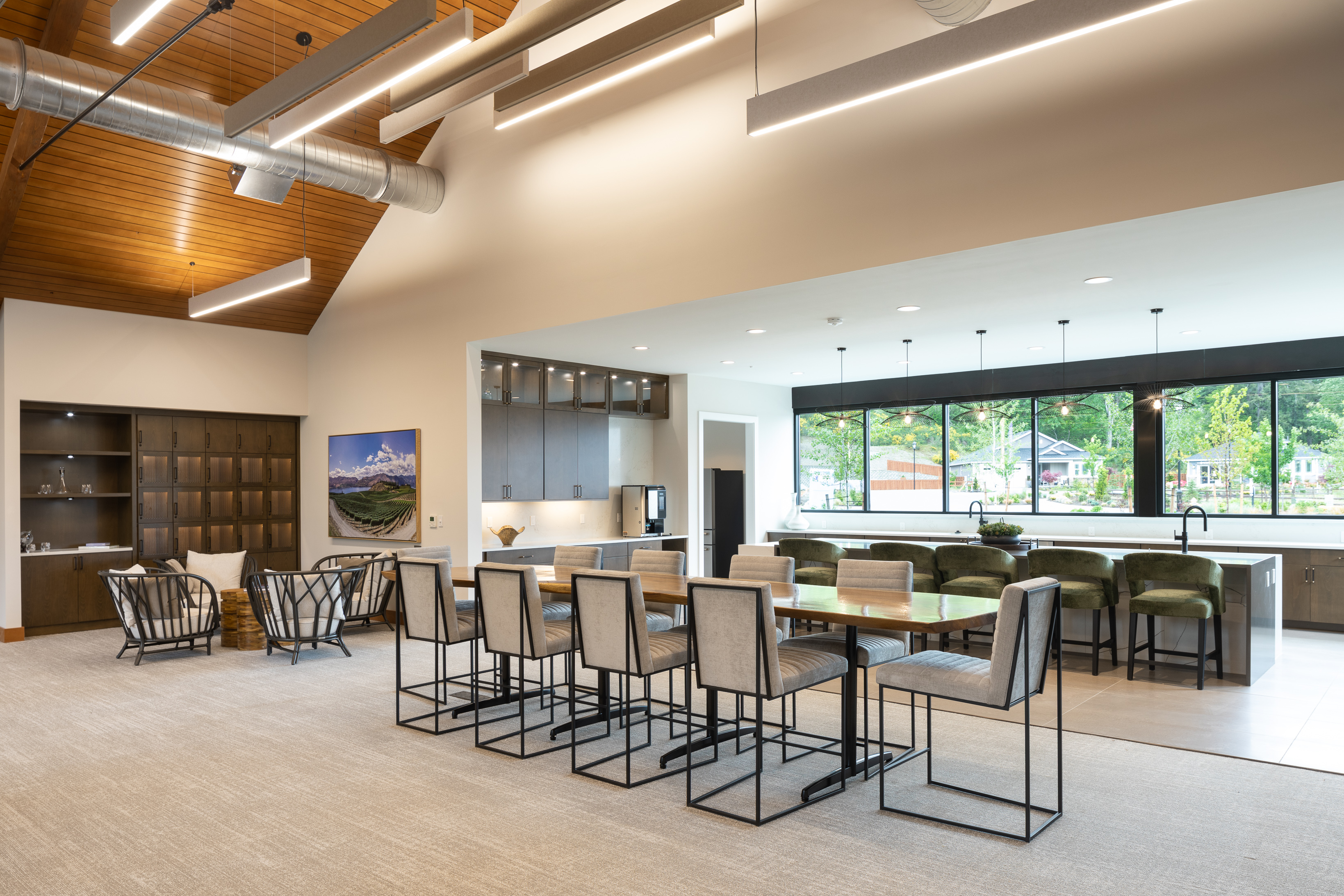 Ovation at Oak Tree_The Villages Entertaining Kitchen